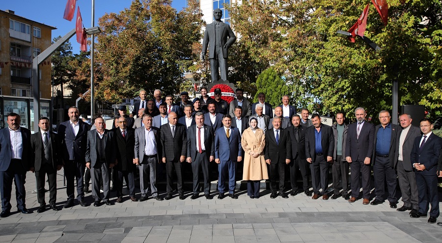 KAYMAKAM MEHMET TUNÇ 19 EKİM MUHTARLAR GÜNÜ KUTLAMA PROGRAMINA KATILDI